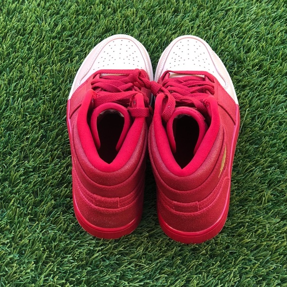 ❗️ENDING TONIGHT❗️ Air Jordan 1 Retro Hi PRM - Picture 5 of 6